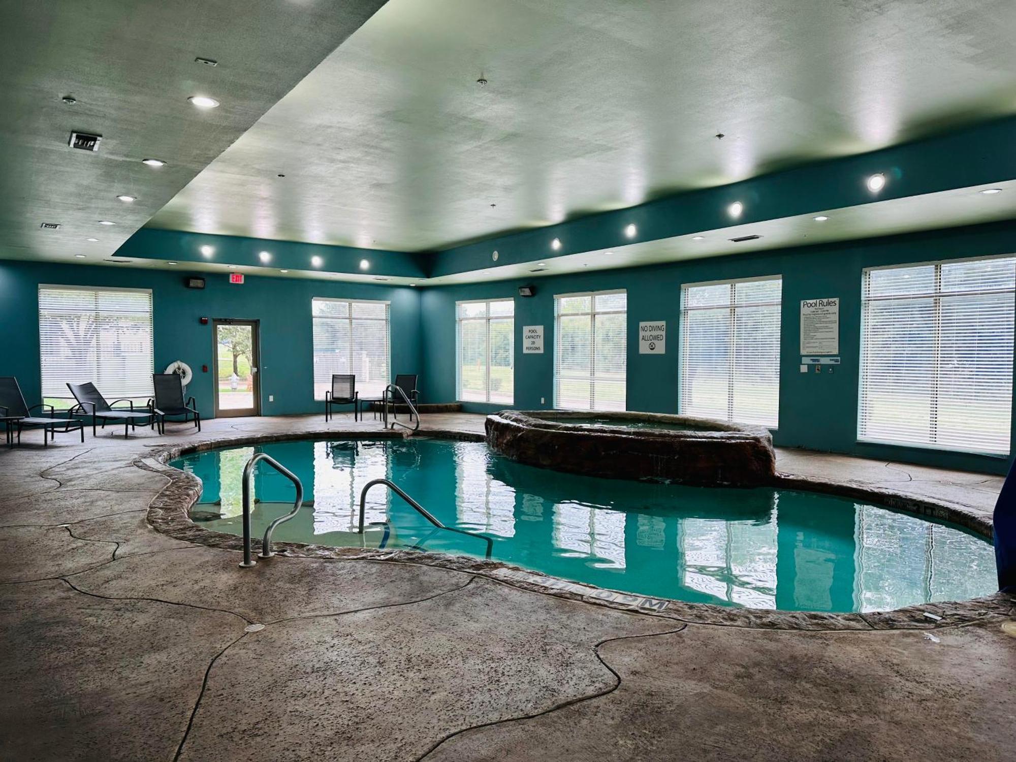 Holiday Inn Express Hotel & Suites Mansfield By Ihg Esterno foto