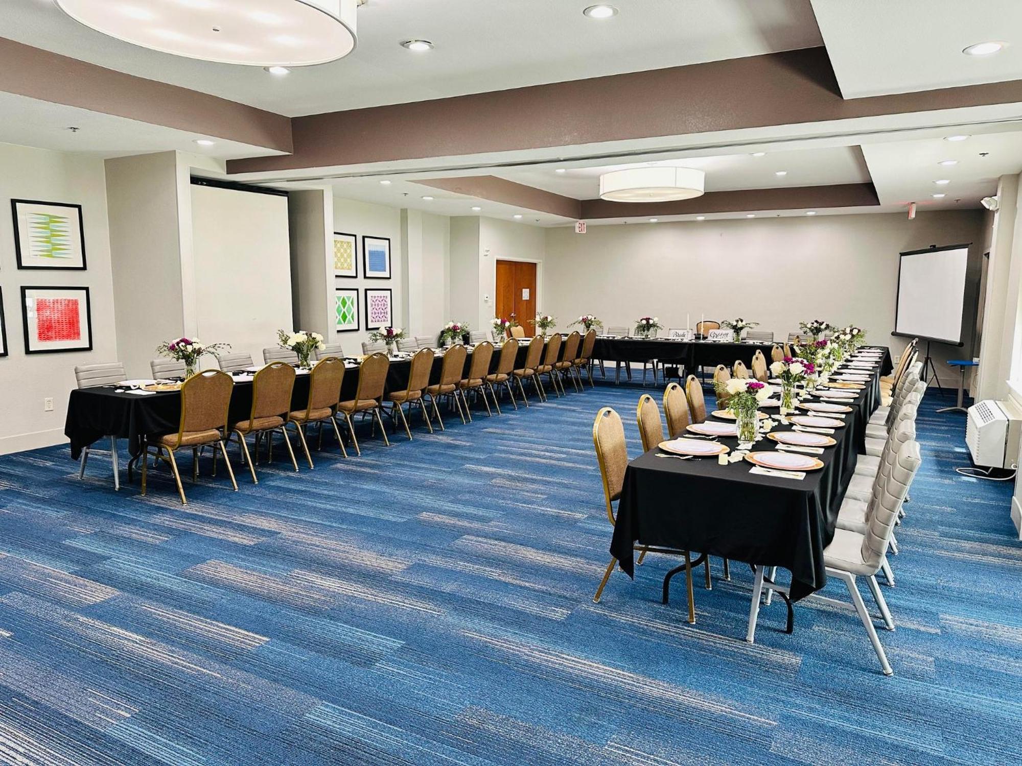 Holiday Inn Express Hotel & Suites Mansfield By Ihg Esterno foto